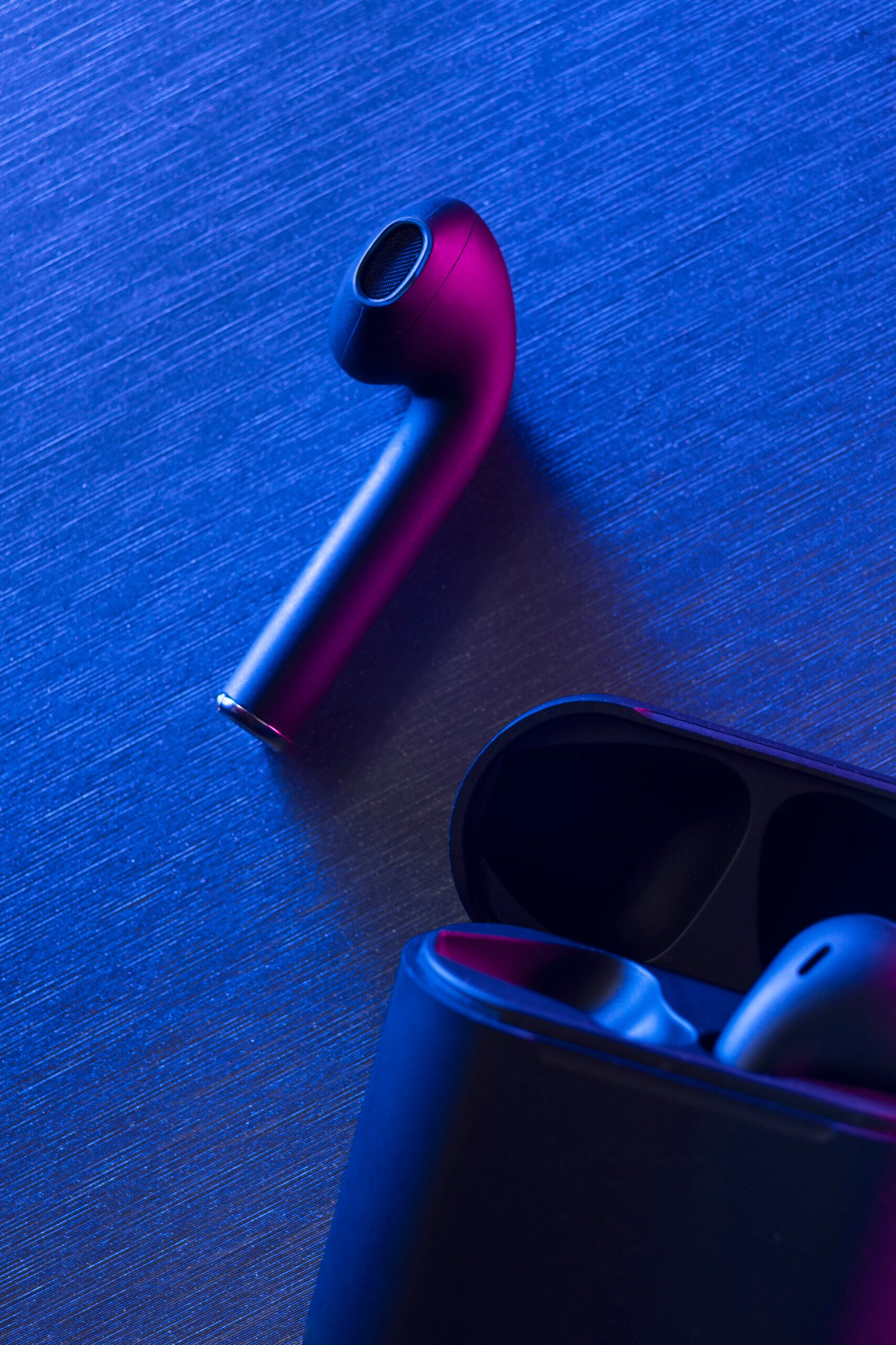 wireless-earbuds-with-neon-cyberpunk-style-lighting